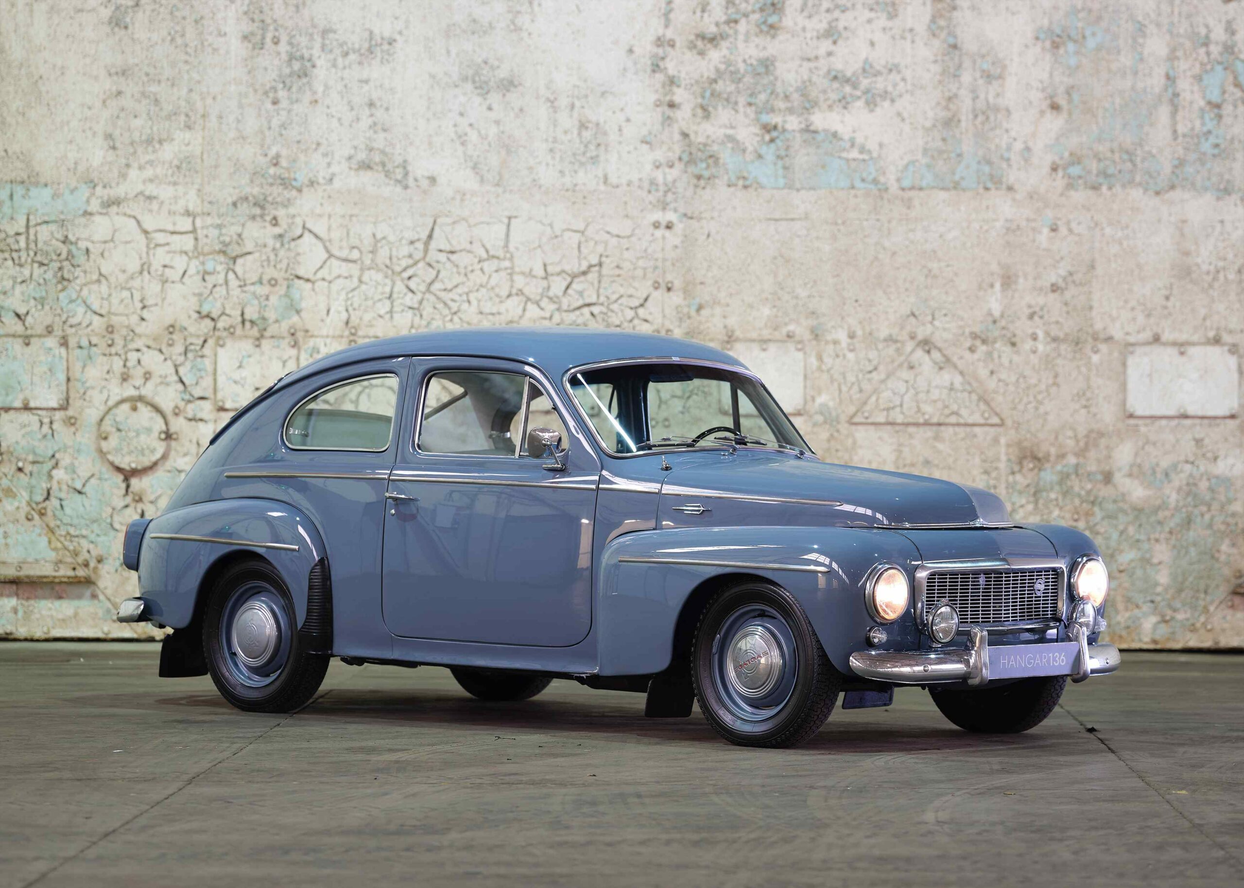 Volvo PV544 – HANGAR 136